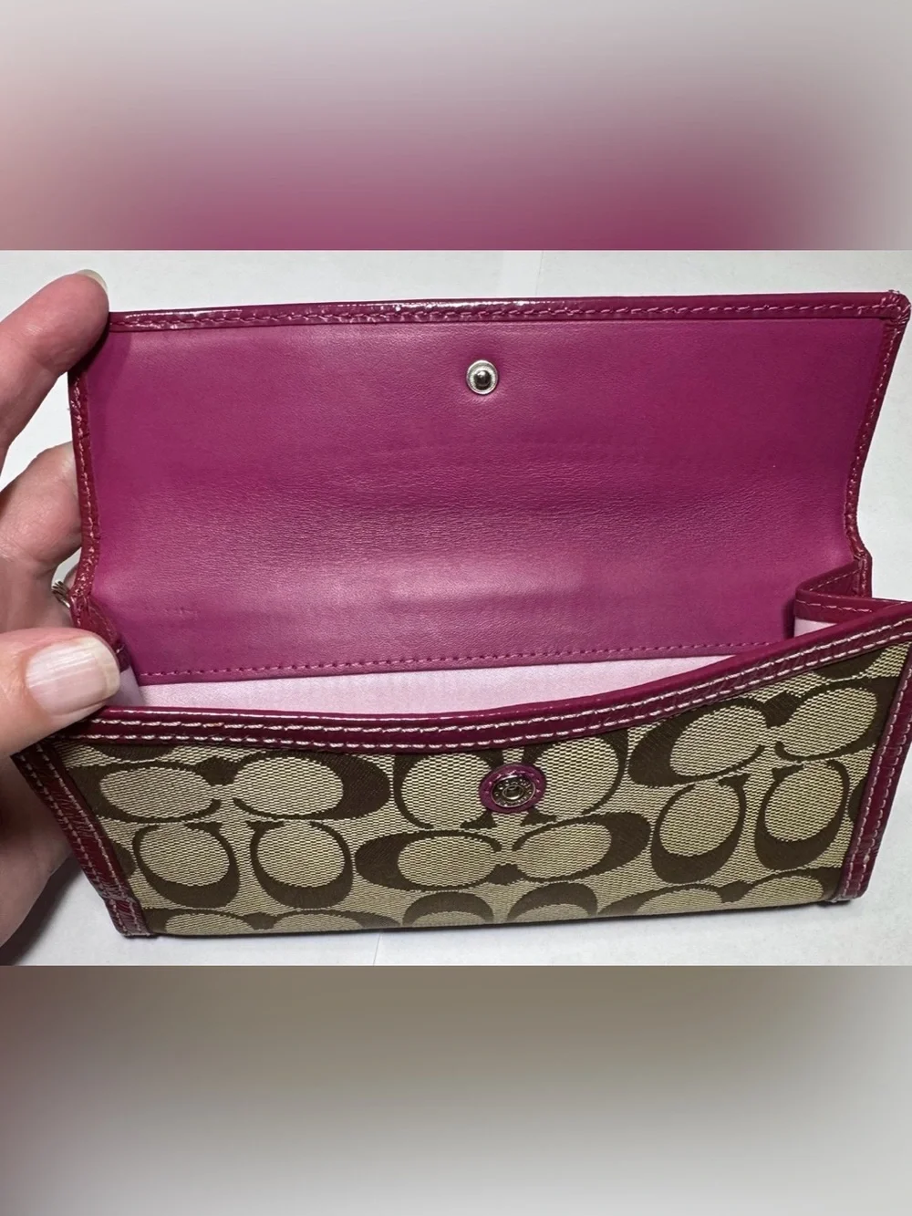 Coach Hampton Signature Slim Envelope Turnlock Wallet